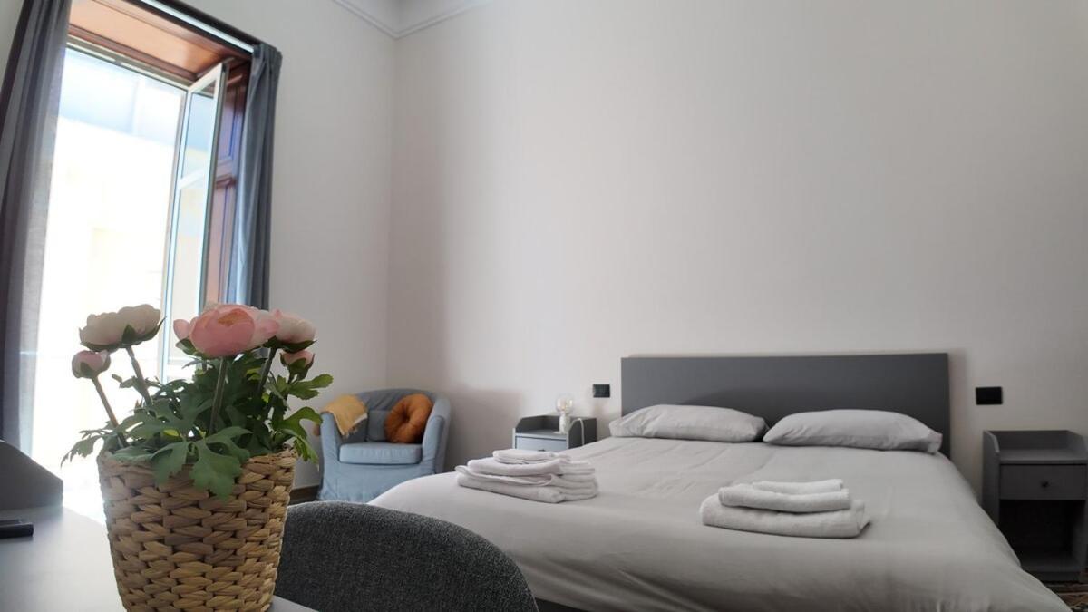 Casa Manu Nuovo Appartamento In Centro Storico Μπενεβέντο Εξωτερικό φωτογραφία