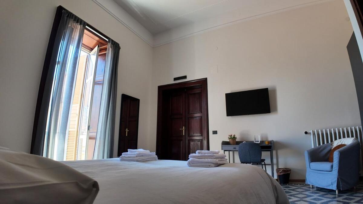 Casa Manu Nuovo Appartamento In Centro Storico Μπενεβέντο Εξωτερικό φωτογραφία